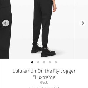 Lululemon On the Fly Jogger *Luxtreme
Black Size 4